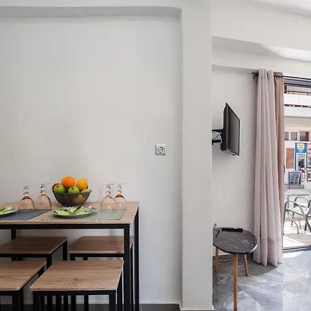 Nick And Helen Apartament Perivolia (Rethymno)